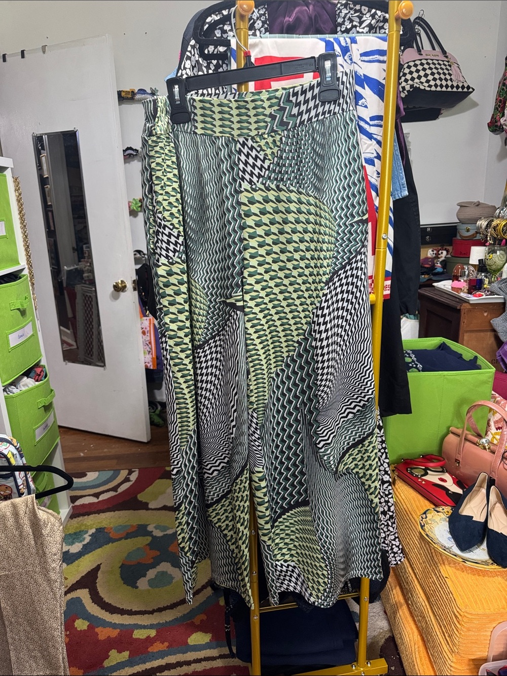 Women's Green Patterned Palazzo Pants-make me an offer!